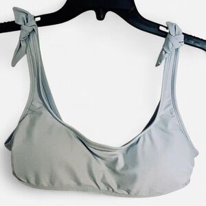 Xhiliration Light Blue Bikini Top, Size L, NWT